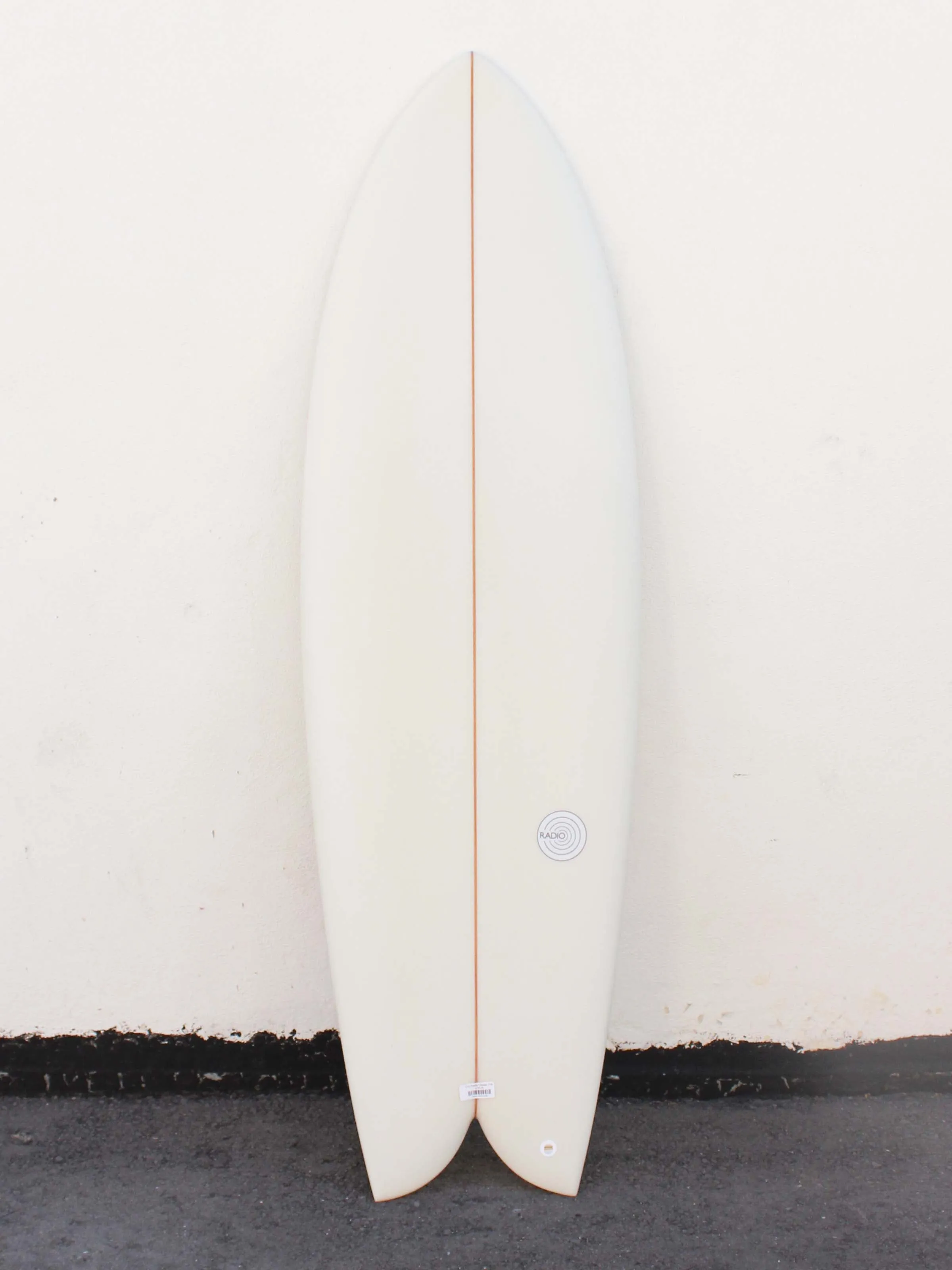 Radio Classic Fish surfboard designed for individuals who are 5 feet, 10 inches tall