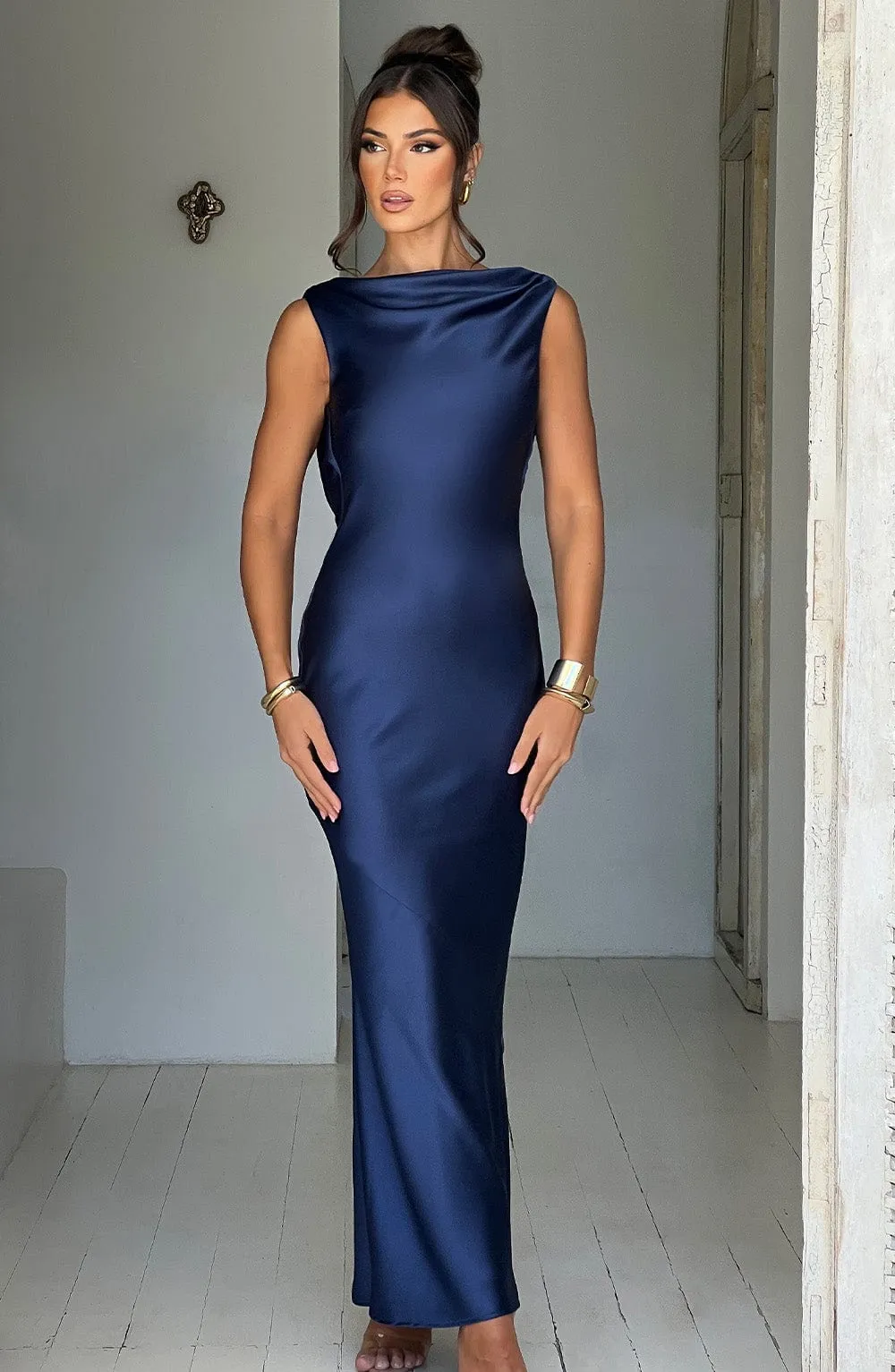 Maxi Dress Azuri in Navy