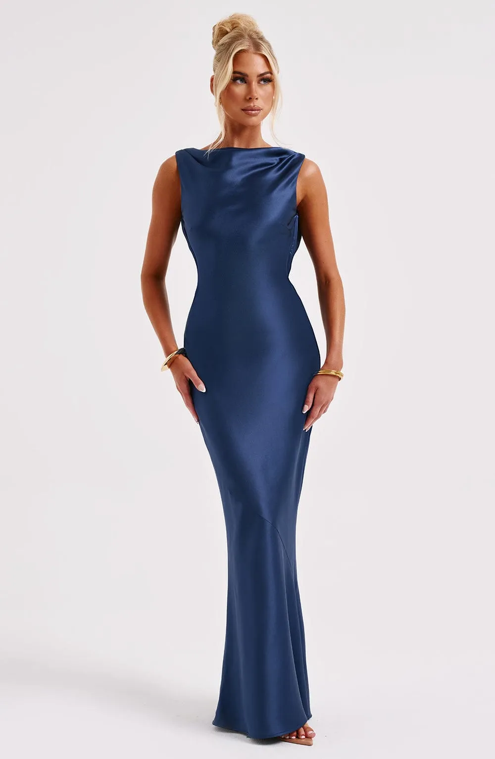 Maxi Dress Azuri in Navy