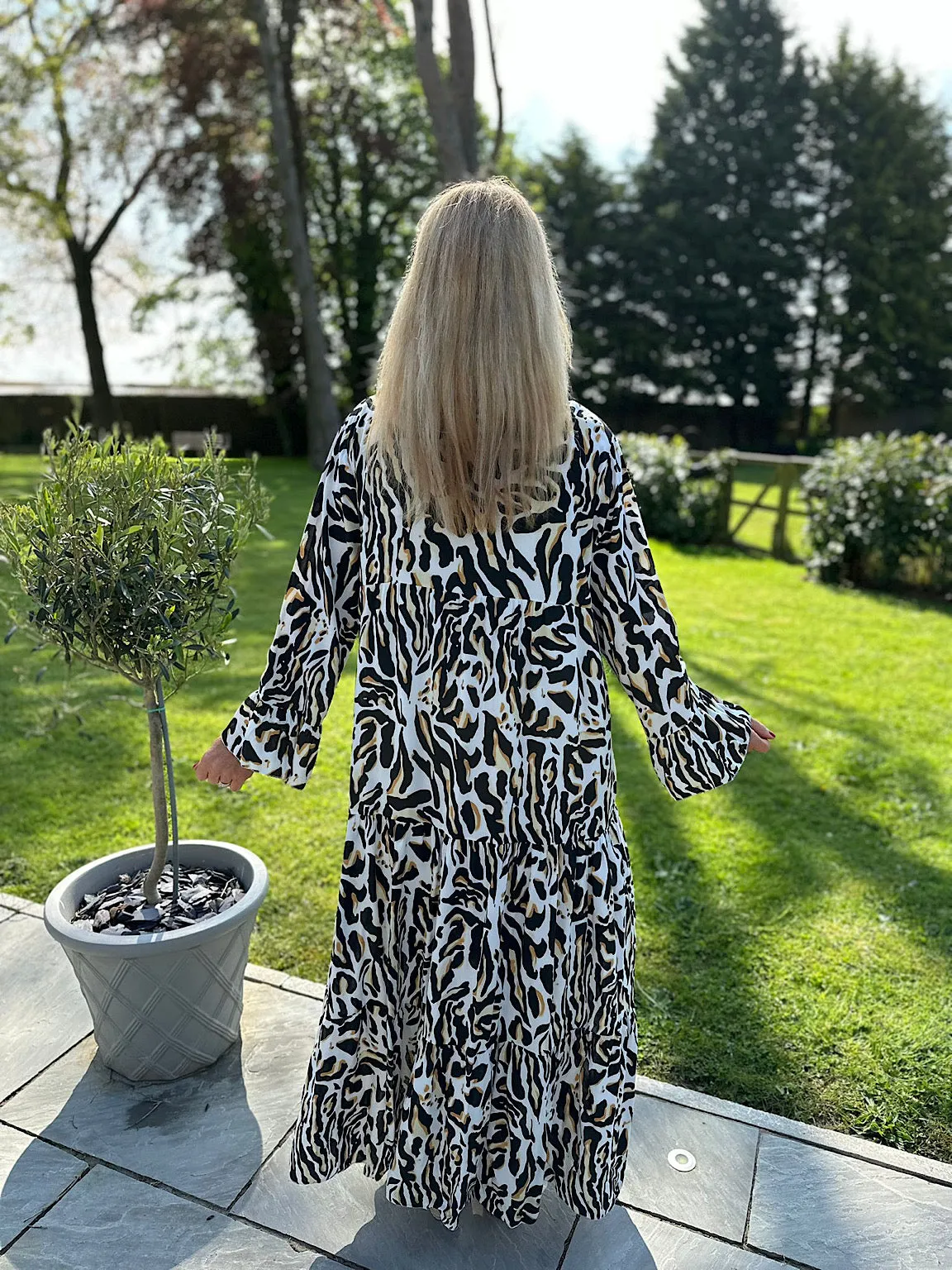 Black Patterned Long Dress Suzie