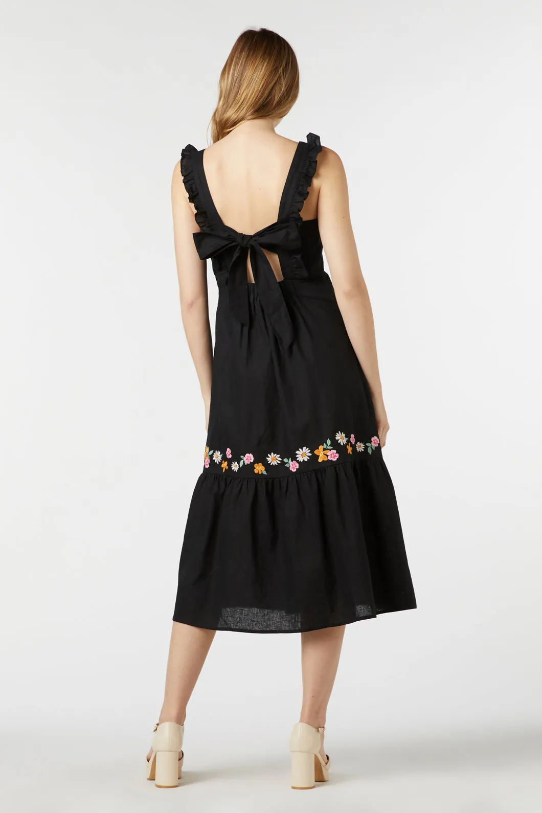 Embroidered Midi Dress Wendy