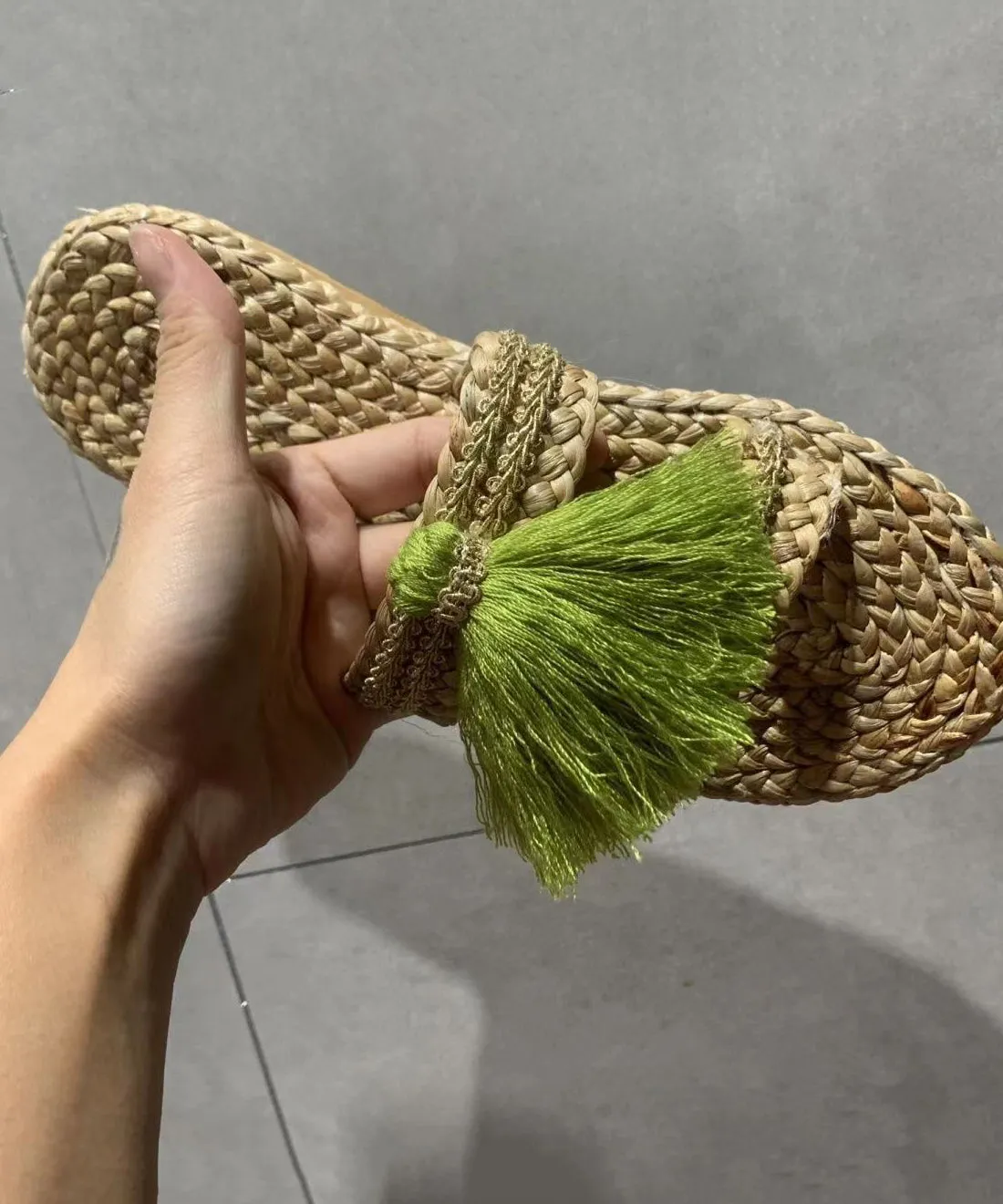 Green Handmade Tassel Beach Slide Sandals