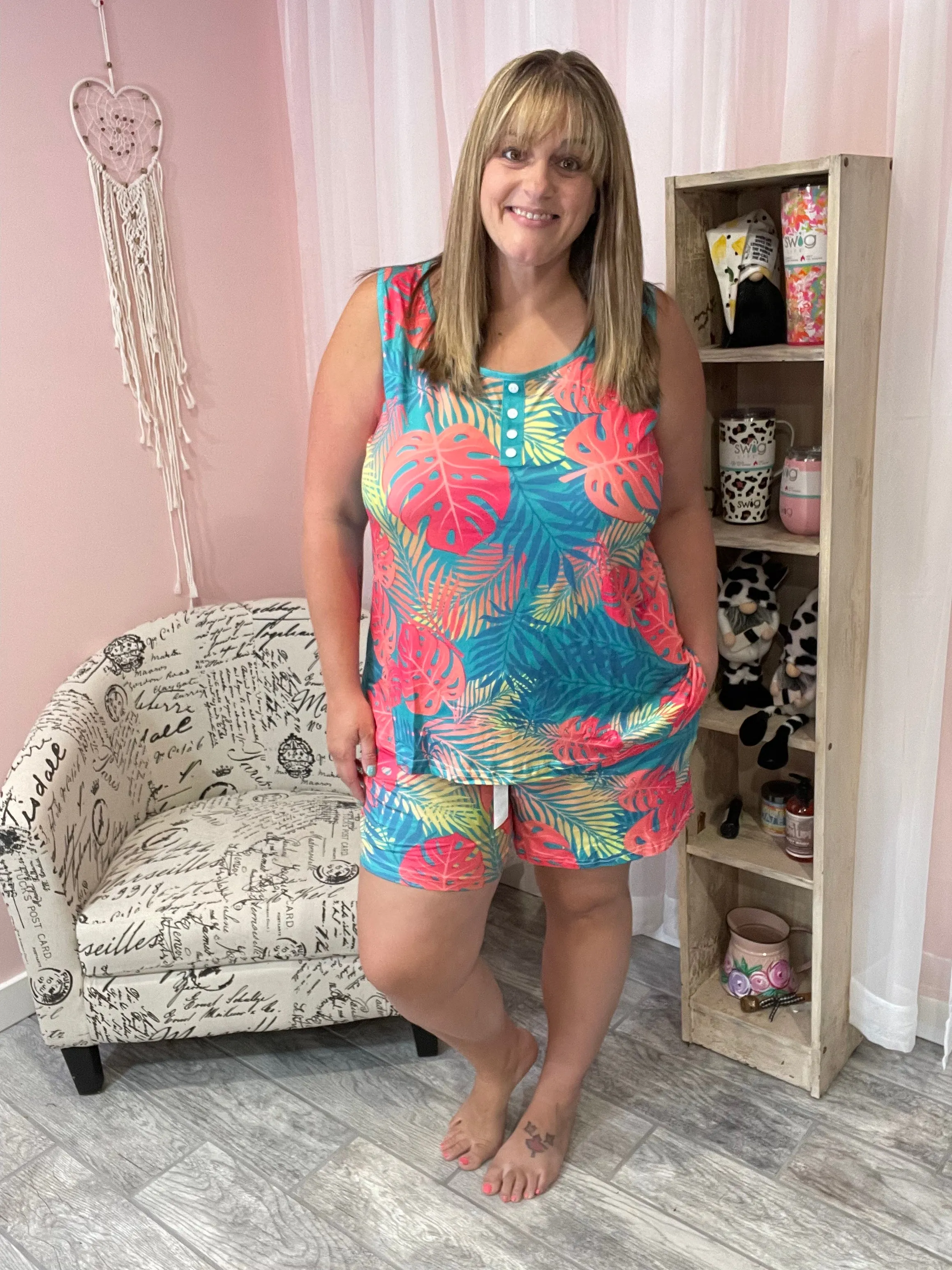 Sleeveless Pajama Sets with New Prints