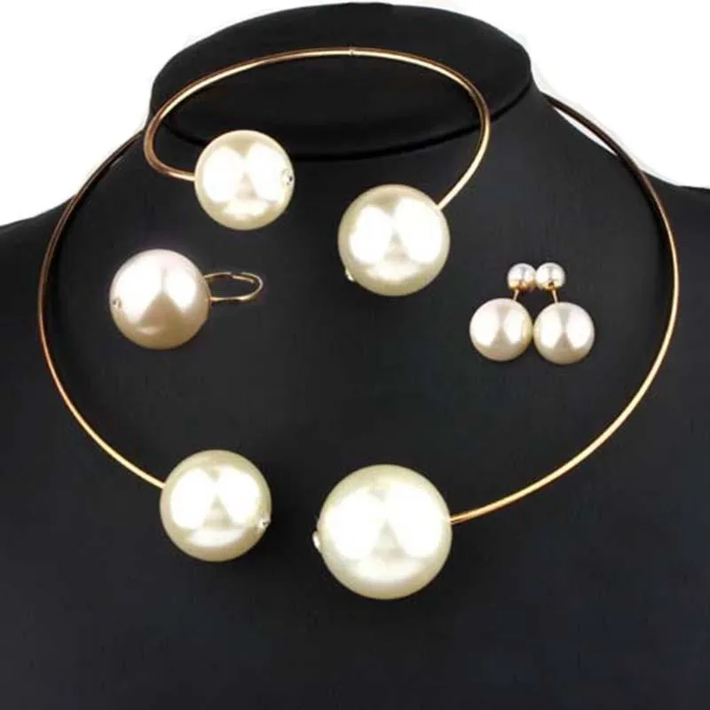 Large Faux Pearl Rhinestone Jewelry Set